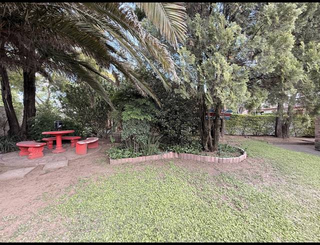 3 BEDROOM TOWNHOUSE FOR SALE IN AVIARY HILL